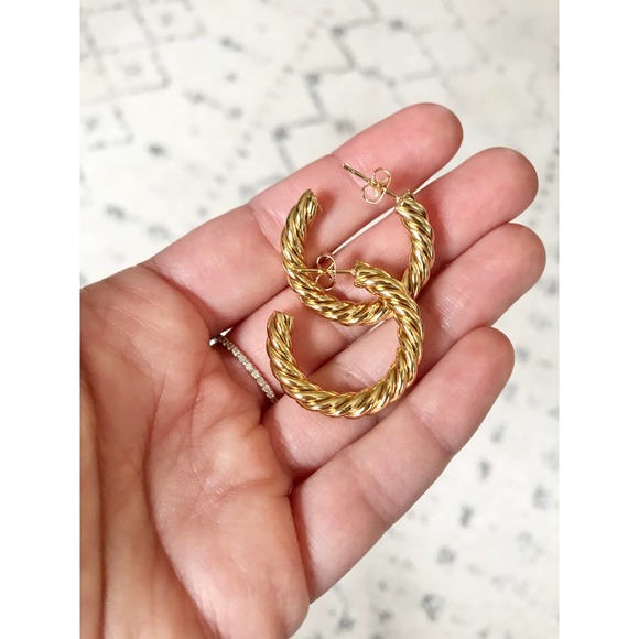 New With Tags Gold Twisted Hoop Earrings in Stainless Steel Hypoallergenic - Picture 3 of 5